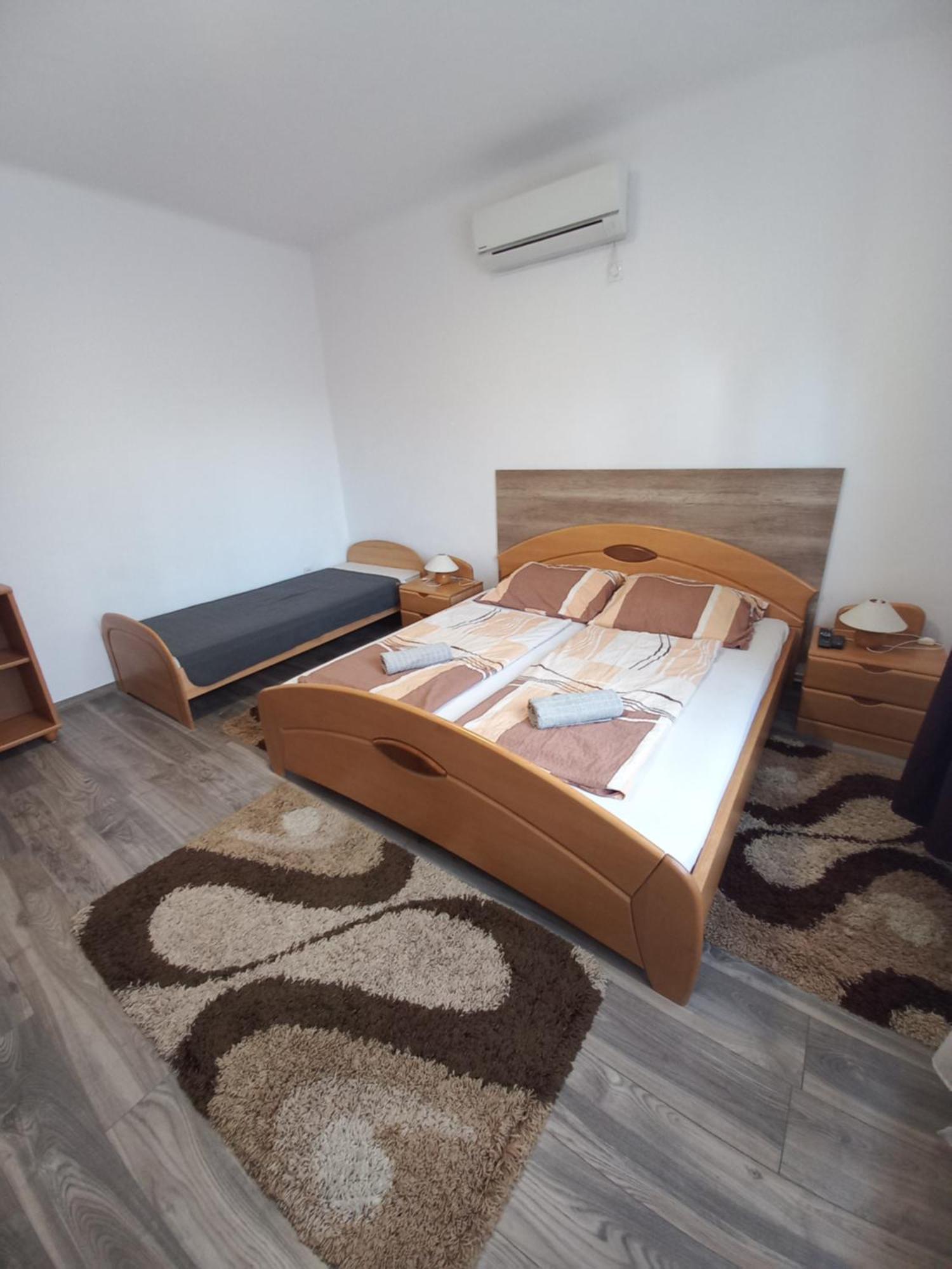 Aquatherma Apartman Sarospatak Exterior photo