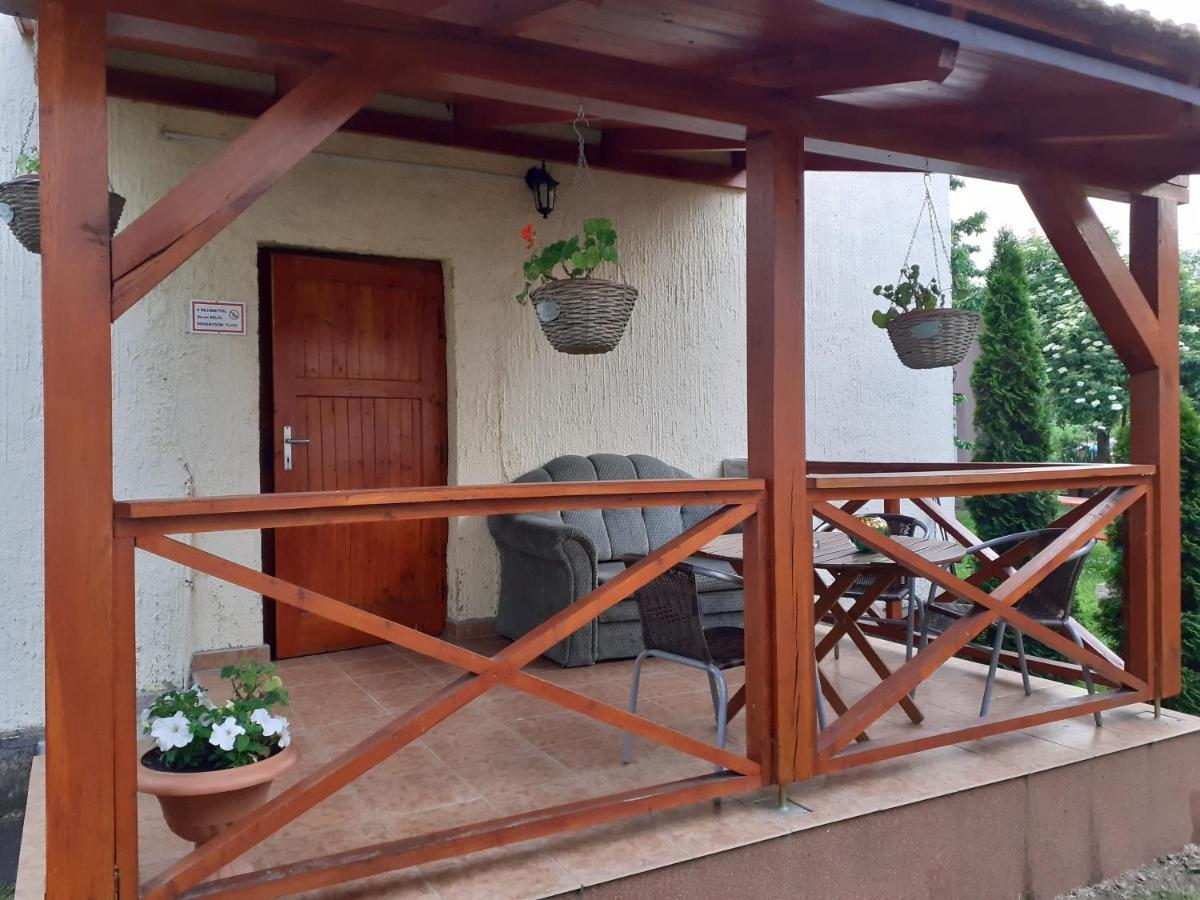 Aquatherma Apartman Sarospatak Exterior photo